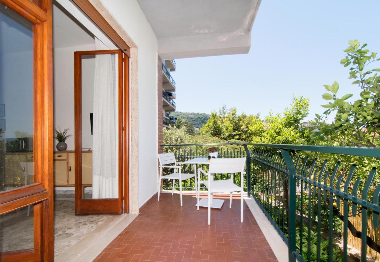 Casa Enza, For Up To 5 People, Sorrento Center Apartment Exterior photo
