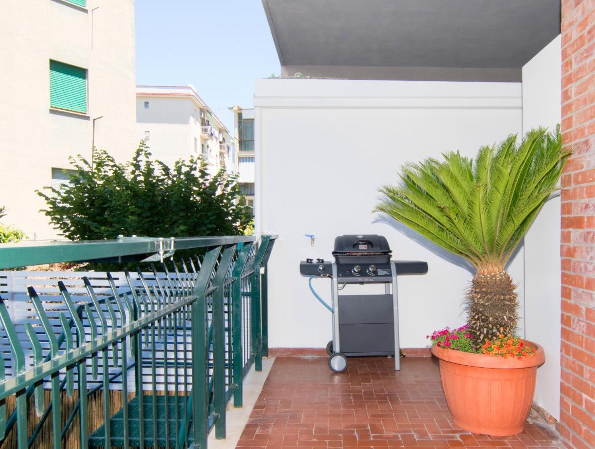 Casa Enza, For Up To 5 People, Sorrento Center Apartment Exterior photo