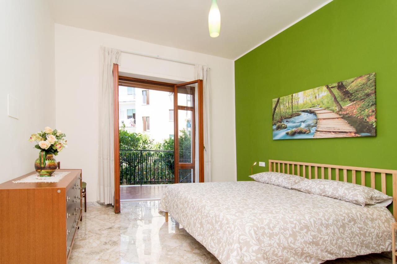Casa Enza, For Up To 5 People, Sorrento Center Apartment Exterior photo