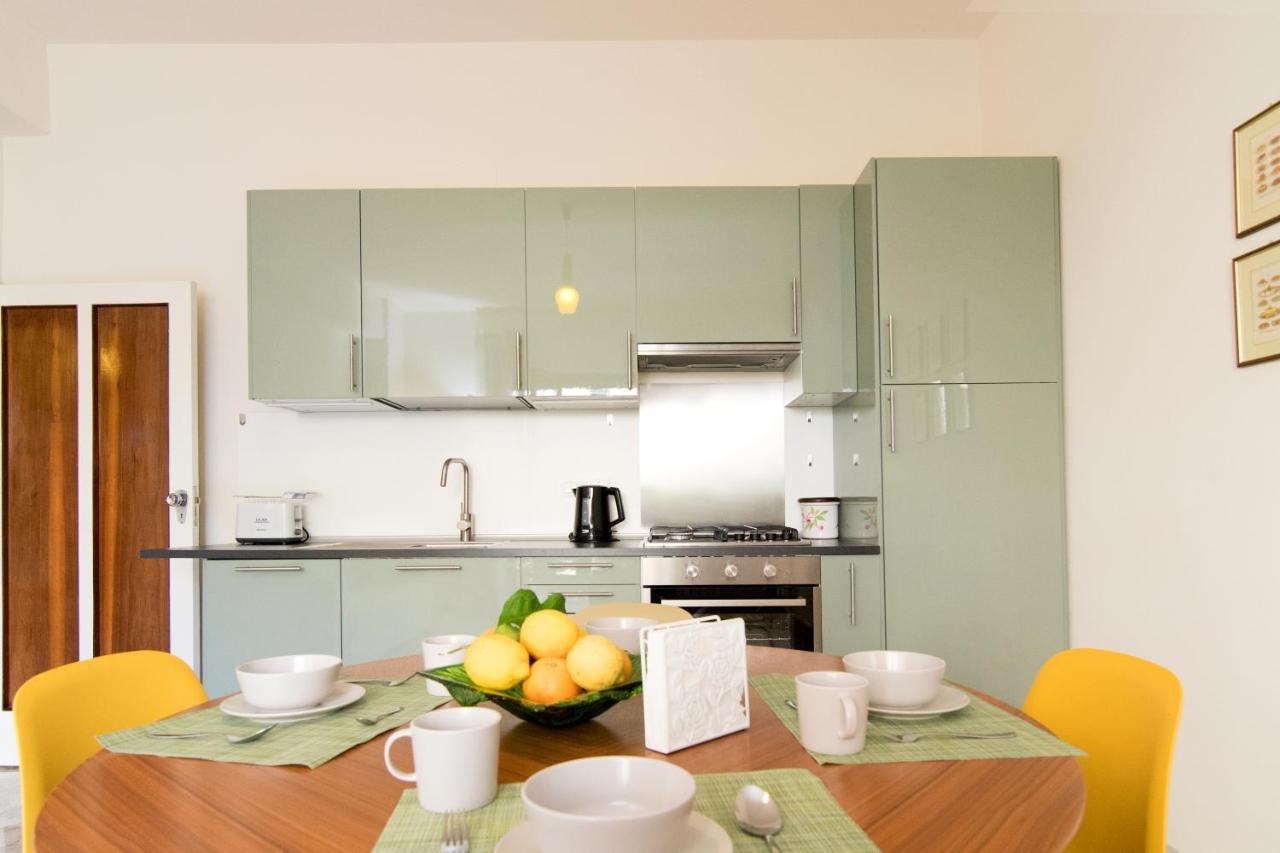 Casa Enza, For Up To 5 People, Sorrento Center Apartment Exterior photo